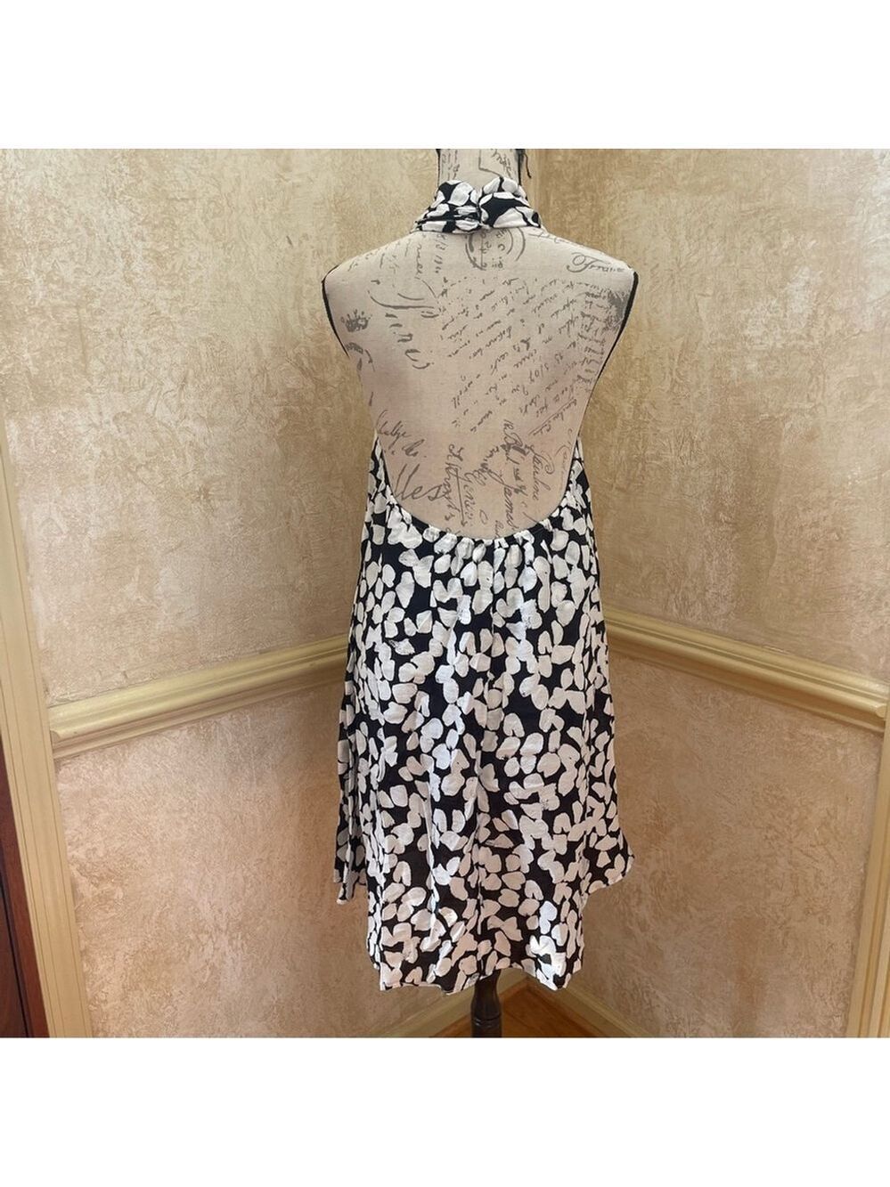 Mango Monochrome Floral Halter Mini Swing Dress Sz 10 Resortwear, Beach Club - Picture 5 of 15